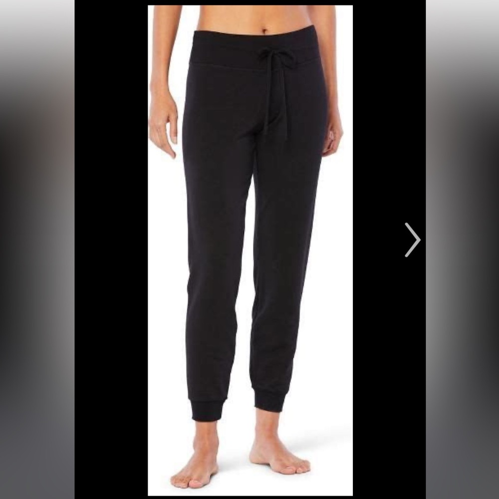 Beyond Yoga Cozy Fleece Lounge Around Midi Jogger